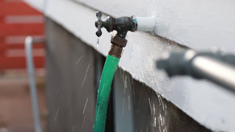 Best Insulated Siding Installation  in Los Banos, CA
